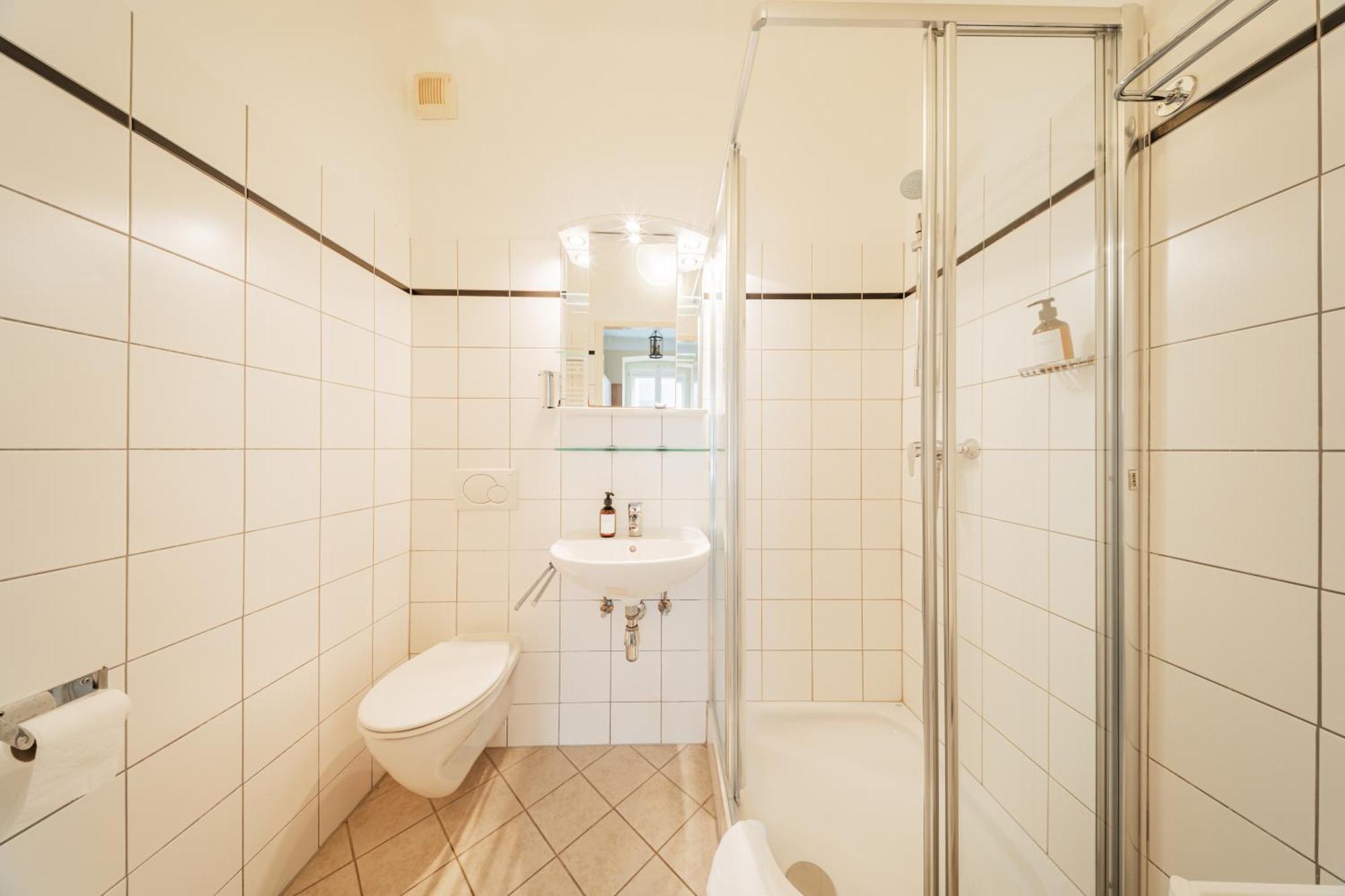 Serviced Apartments Josefstadt City Vienna Exterior photo